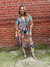 Load image into Gallery viewer, Maxi Kaftan Savannah Queen
